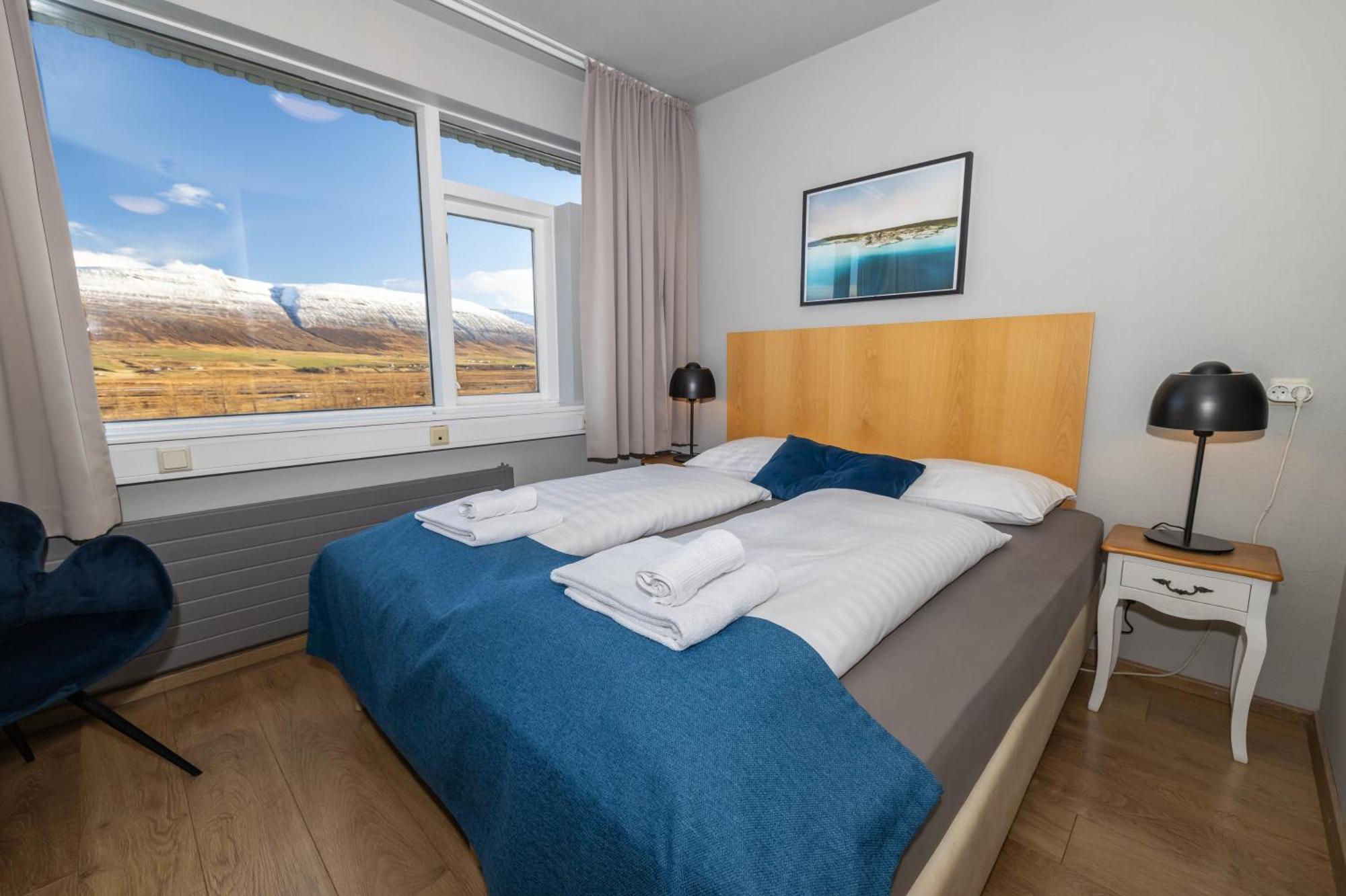 Hotel Kjarnalundur- Aurora Dream - Lodges And Rooms Akureyri Exterior photo